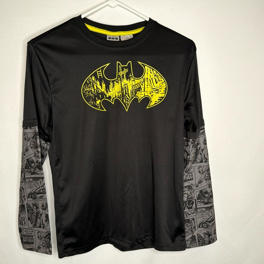 ❤️3/$30 Batman Boys Shirts